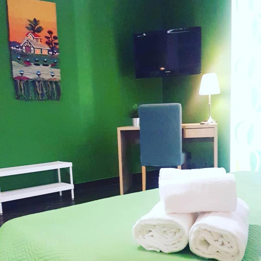 XX Miglia Rooms & Apartments Катания Экстерьер фото