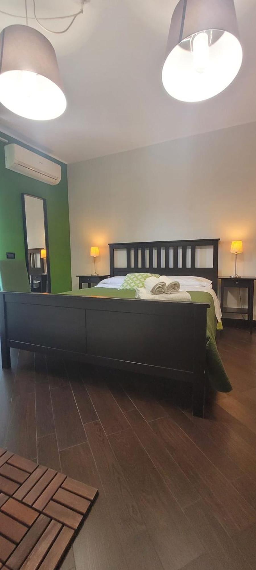 XX Miglia Rooms & Apartments Катания Экстерьер фото