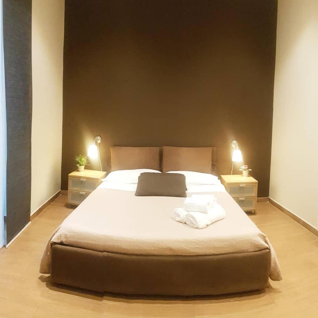 XX Miglia Rooms & Apartments Катания Экстерьер фото