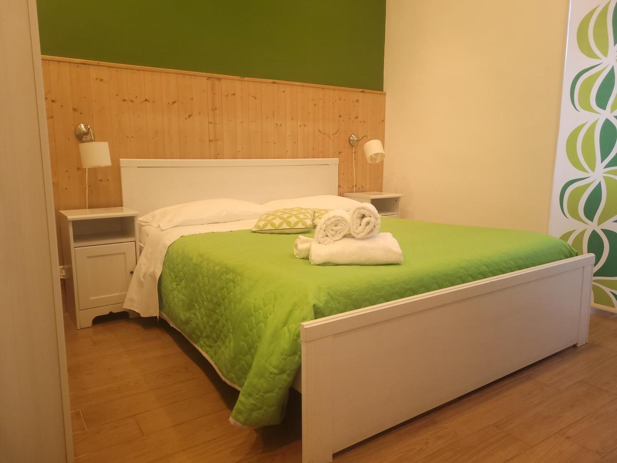 XX Miglia Rooms & Apartments Катания Экстерьер фото