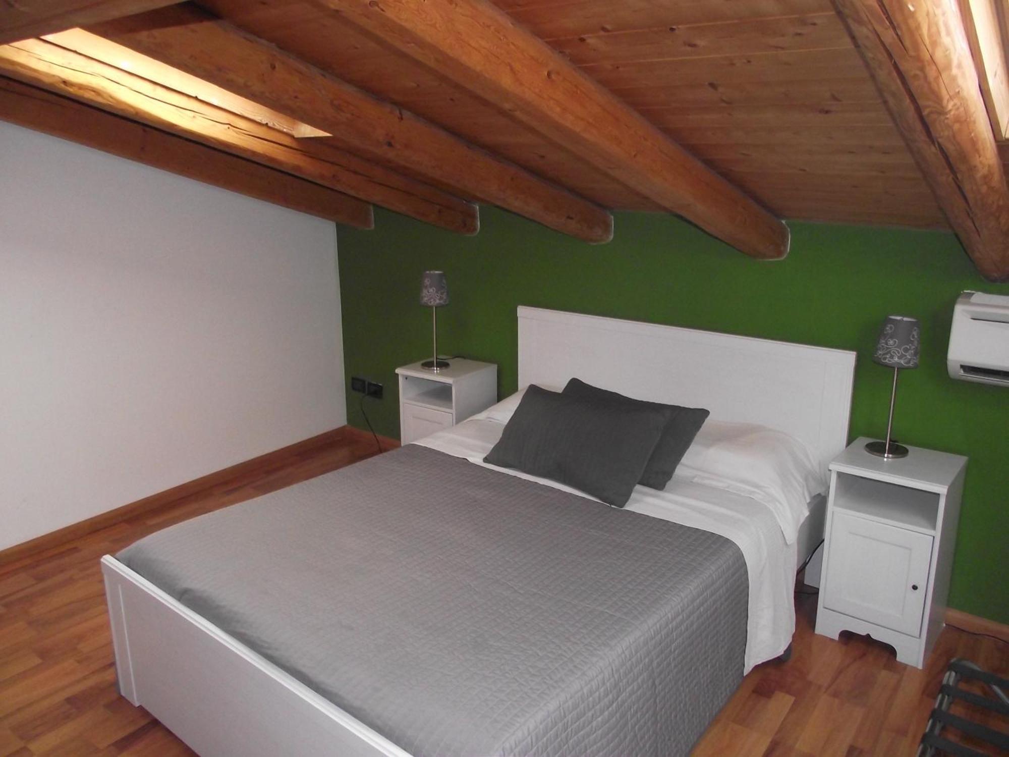 XX Miglia Rooms & Apartments Катания Экстерьер фото